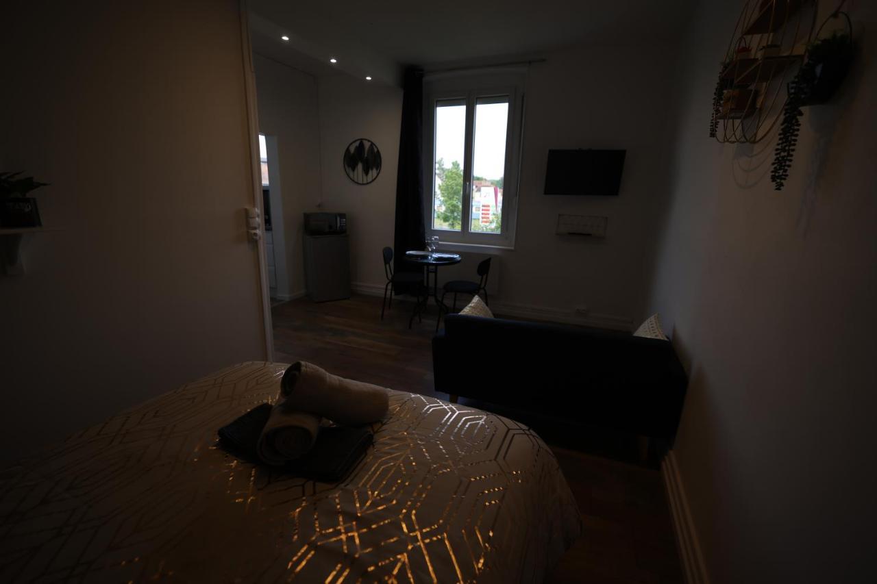 Ld-Location Montlucon Intermarche Apartment Exterior foto
